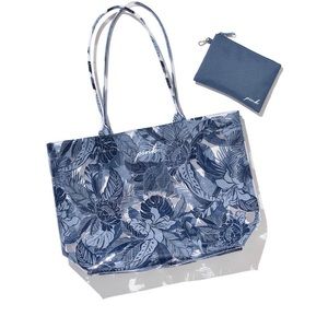 NWT Victoria’s Secret tote and wallet